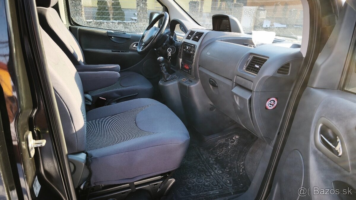 Peugeot Expert - 16