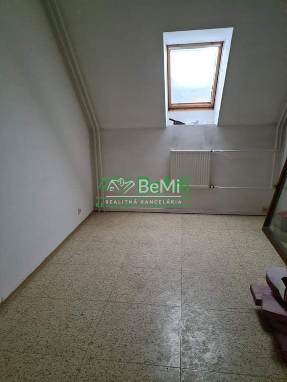 Predaj, Budova, Makov, okr: Čadca (730-18-JAS) - 16