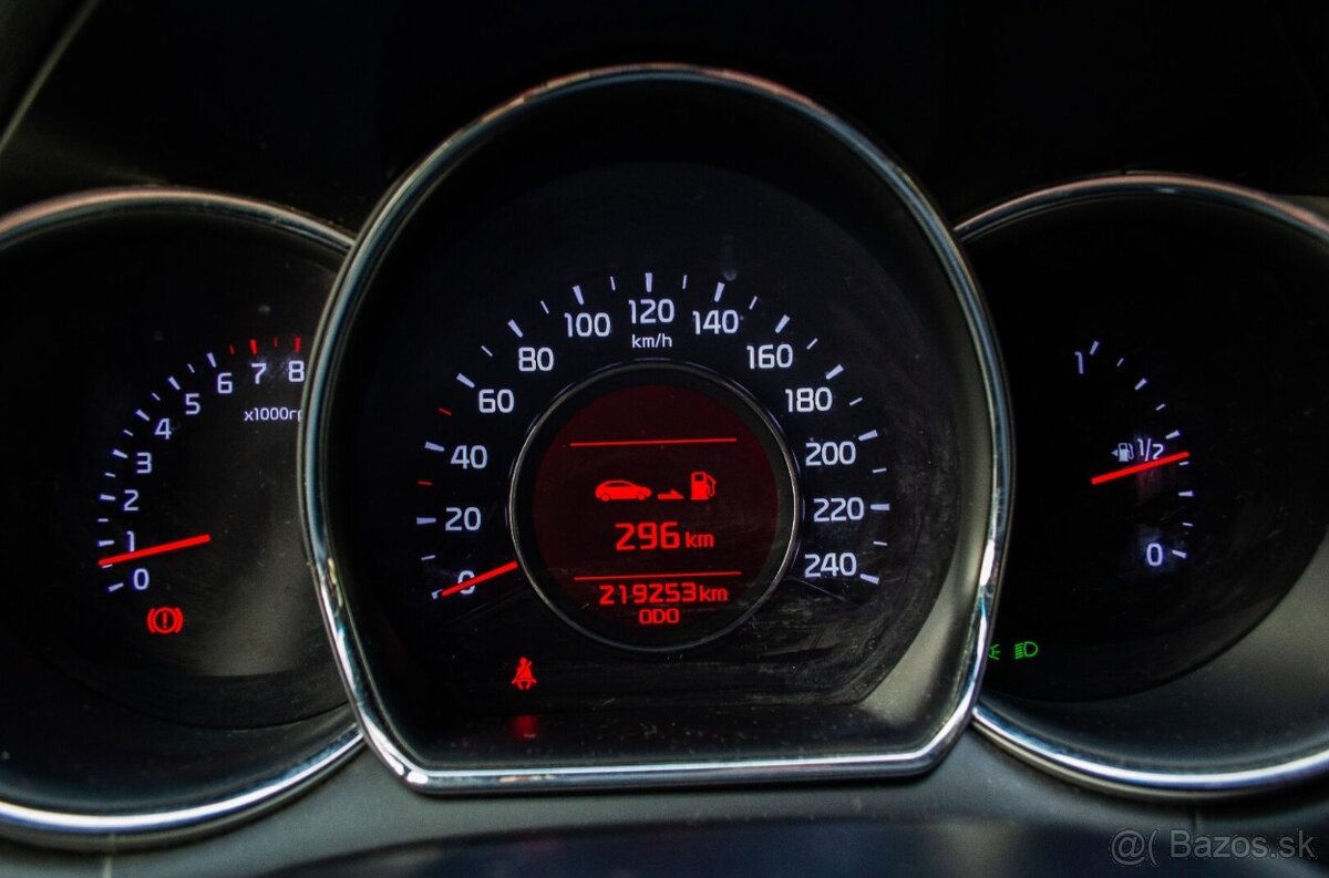 Kia Ceed SW 1.6 GDI - 16