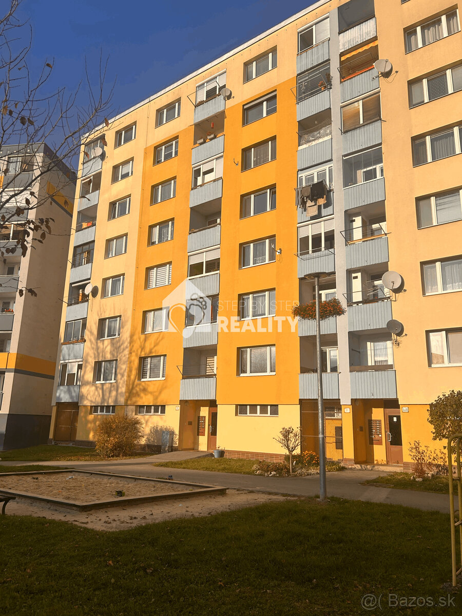 Slnečný 3-izbový byt na predaj - REZERVOVANÉ - 16