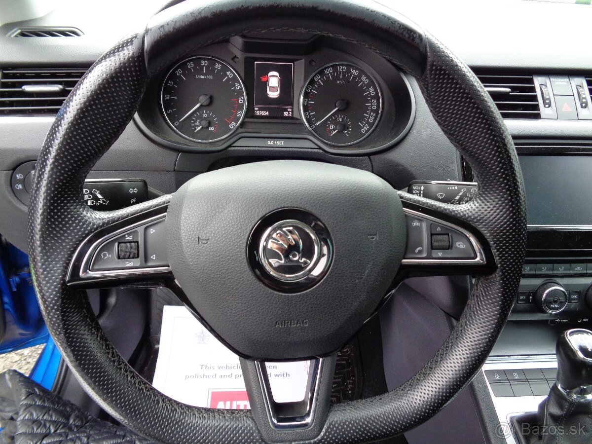 Škoda Octavia hatchback , 1,6 TDi , kw 81 - 16