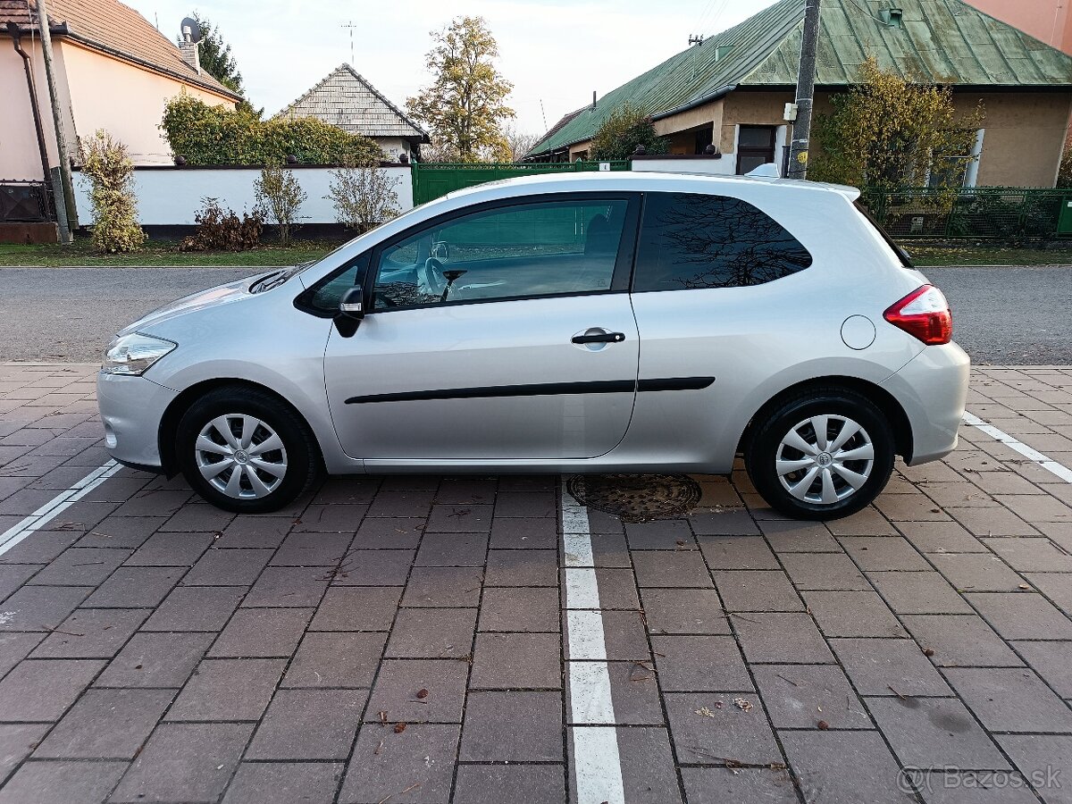 Toyota Auris 1,33 Benzín-67500 km - 16
