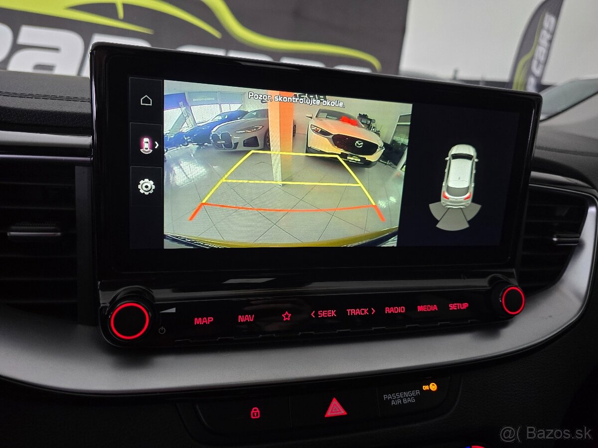 Kia XCeed 1.4 T-GDi Platinum A/T - 16