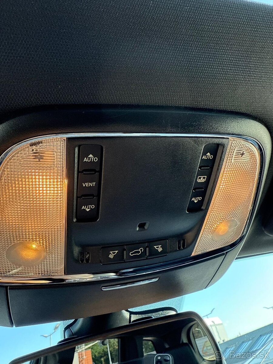 Jeep Grand Cherokee 3,0crd v6 automat 4x4 - 16