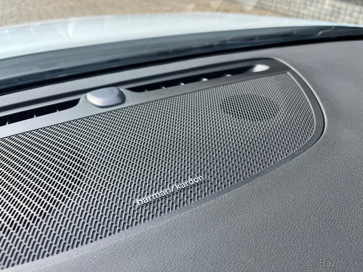 Volvo S60 B4 R-DESIGN 197PS rv.2022 - 16