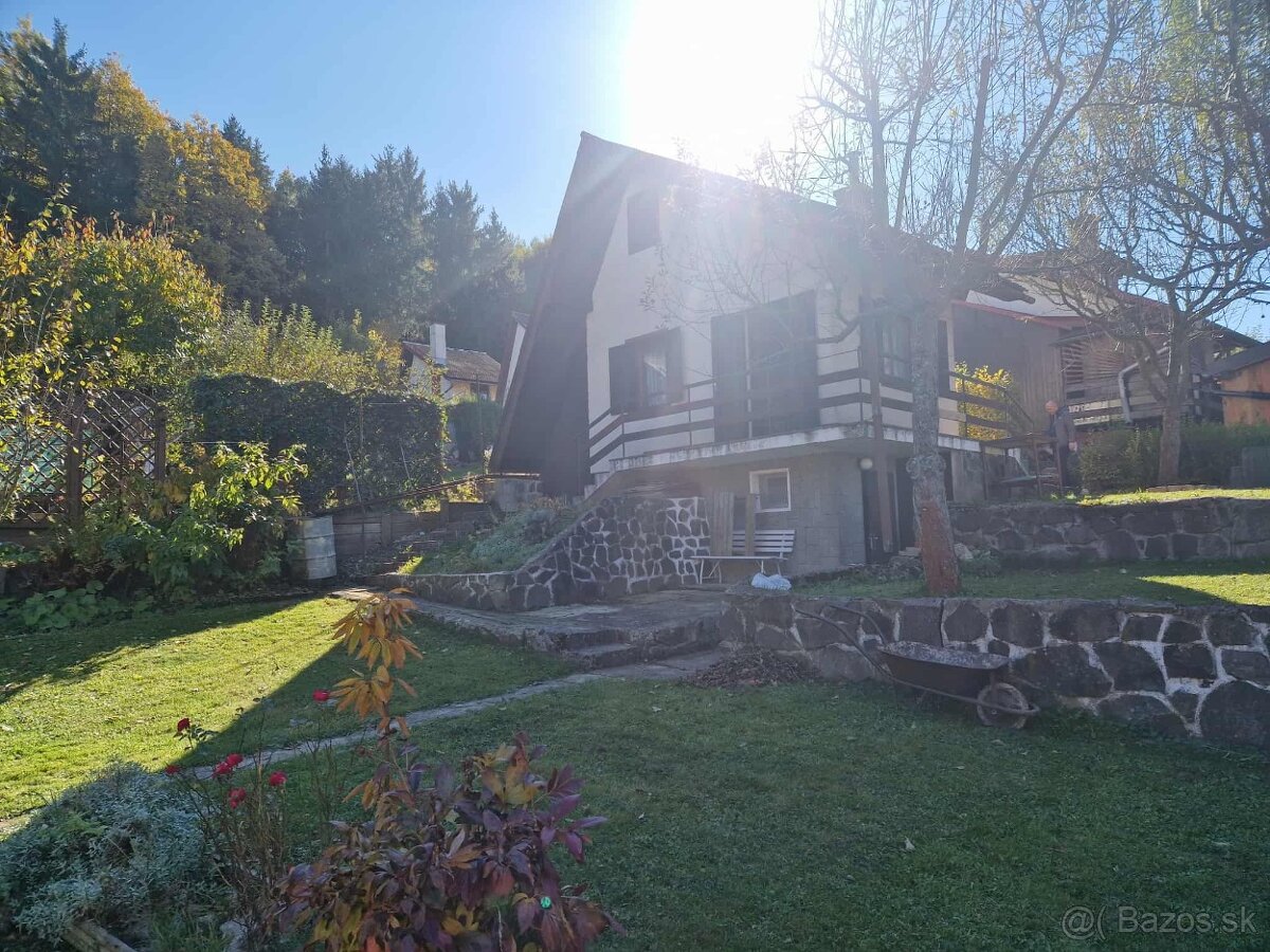 Na predaj murovanú chatu so záhradou v meste Prievidza. - 16