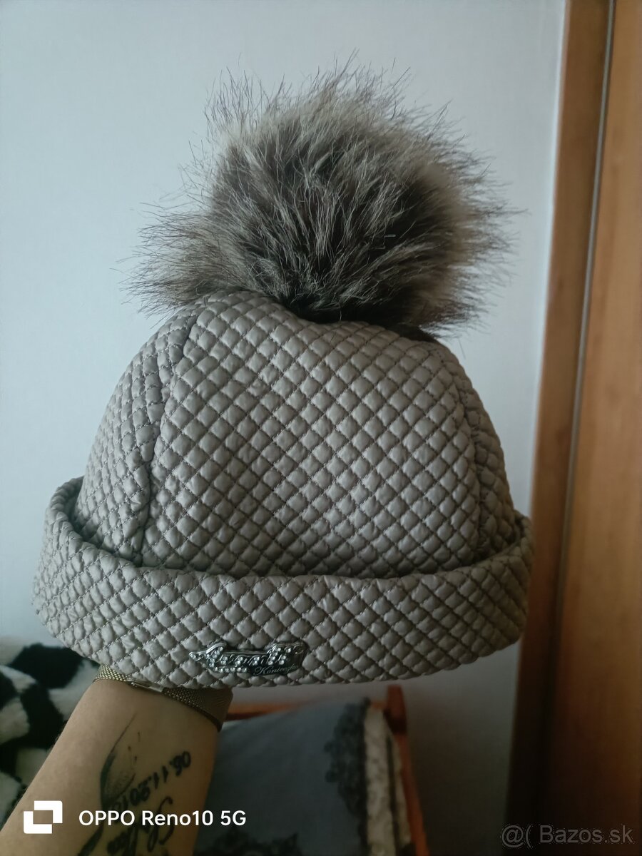 VRECE OBLEČENIA - 16