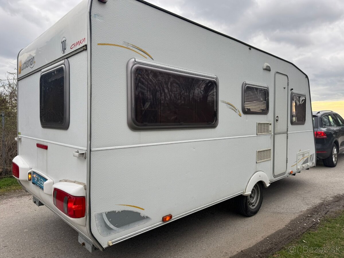 KARAVAN OBYTNÝ PRÍVES ROK 2001 - 16