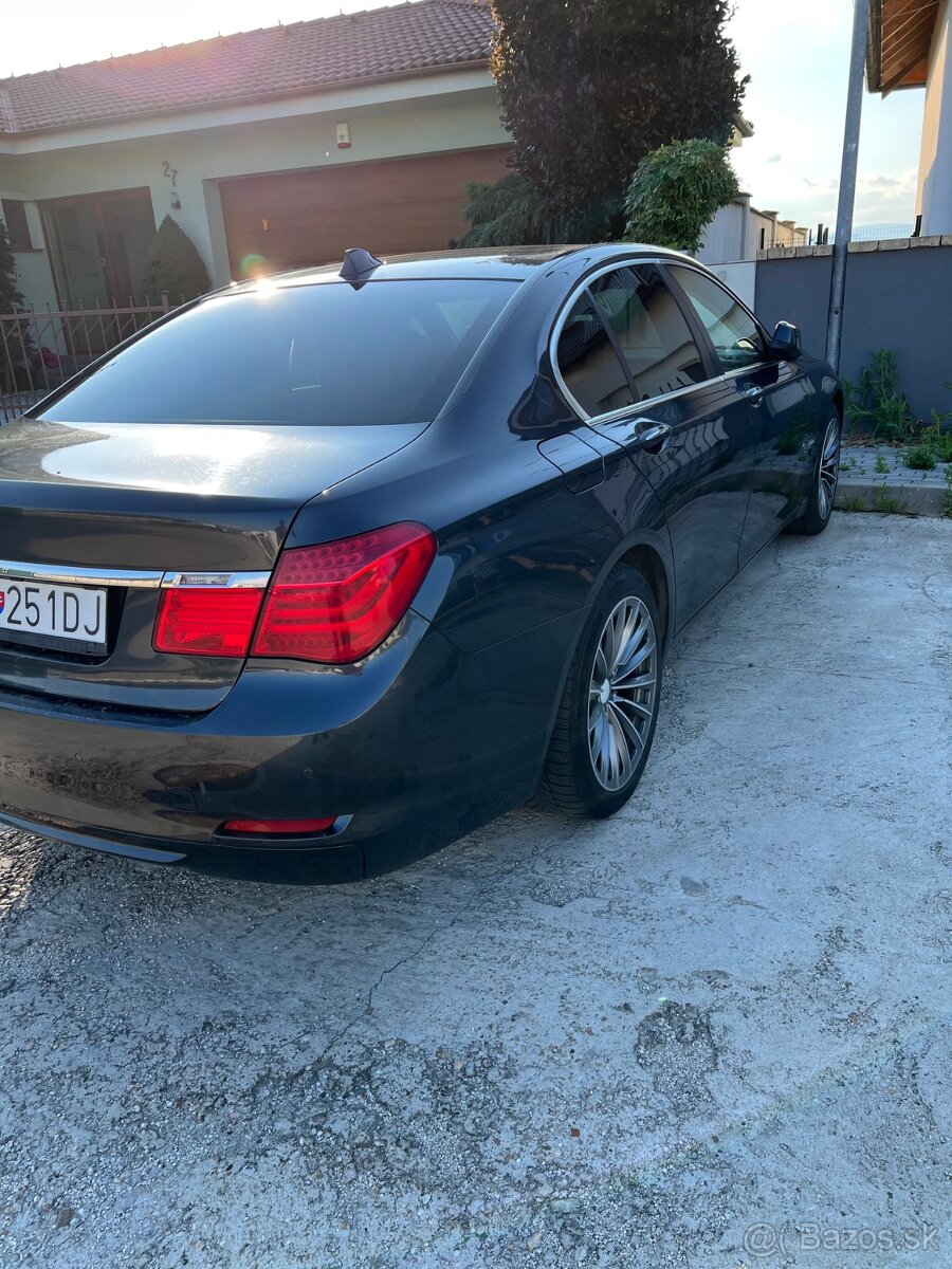 BMW 730d - 16