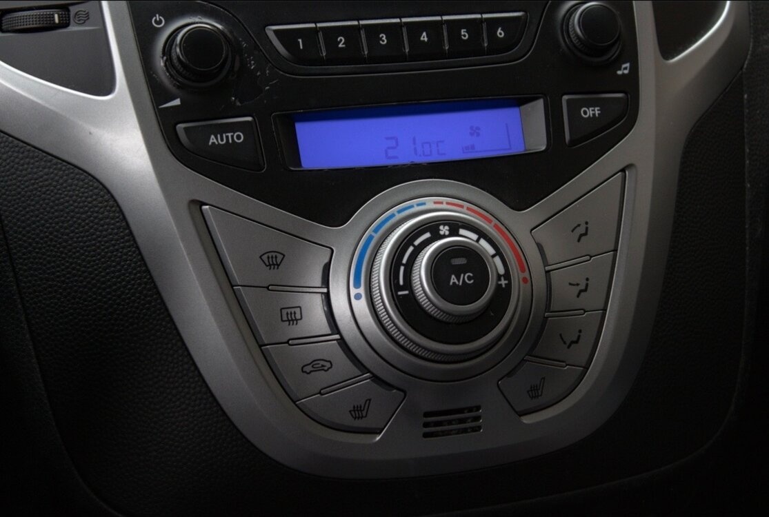 Hyundai ix20 1.4 CRDi 66 kW - 16