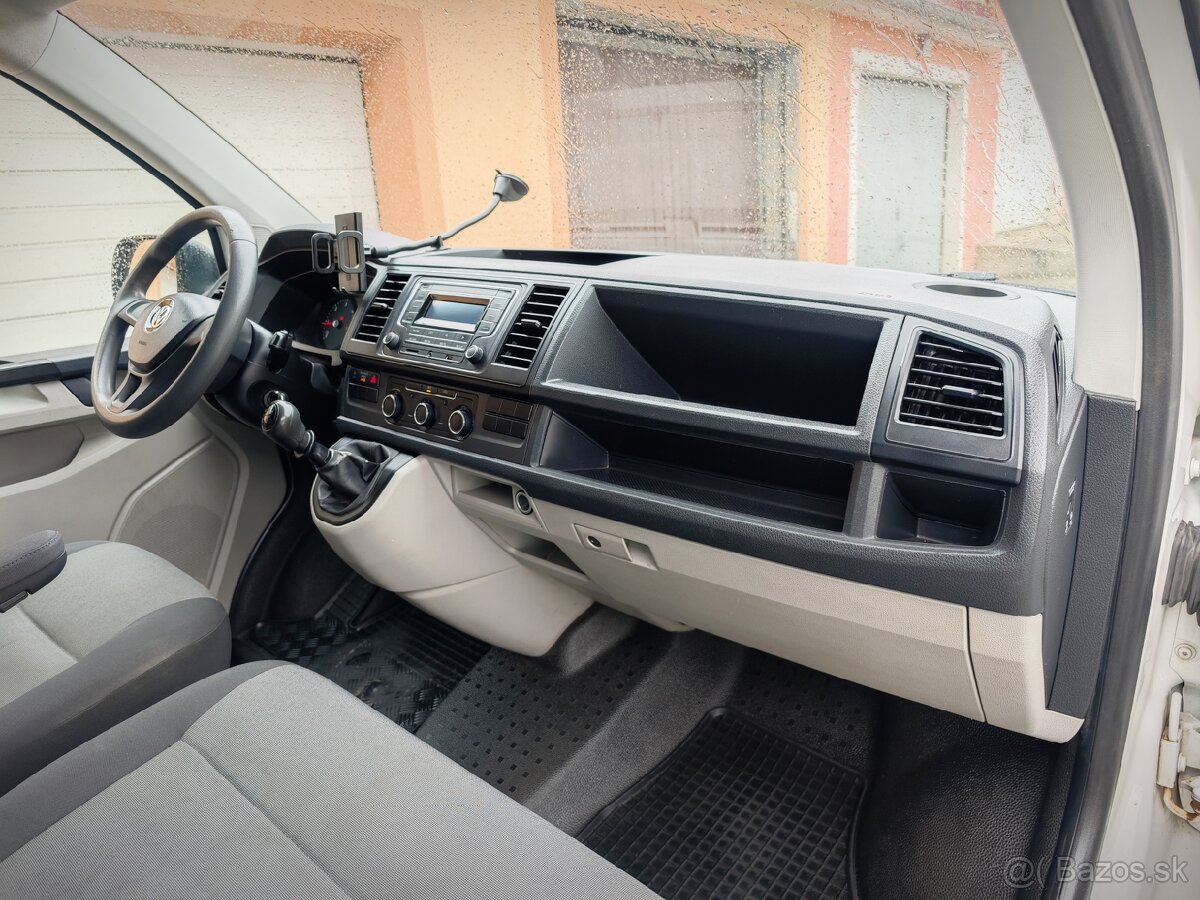 VW Transporter 2.0TDi 110 KW M6 10/2018 Ťažné
- 16