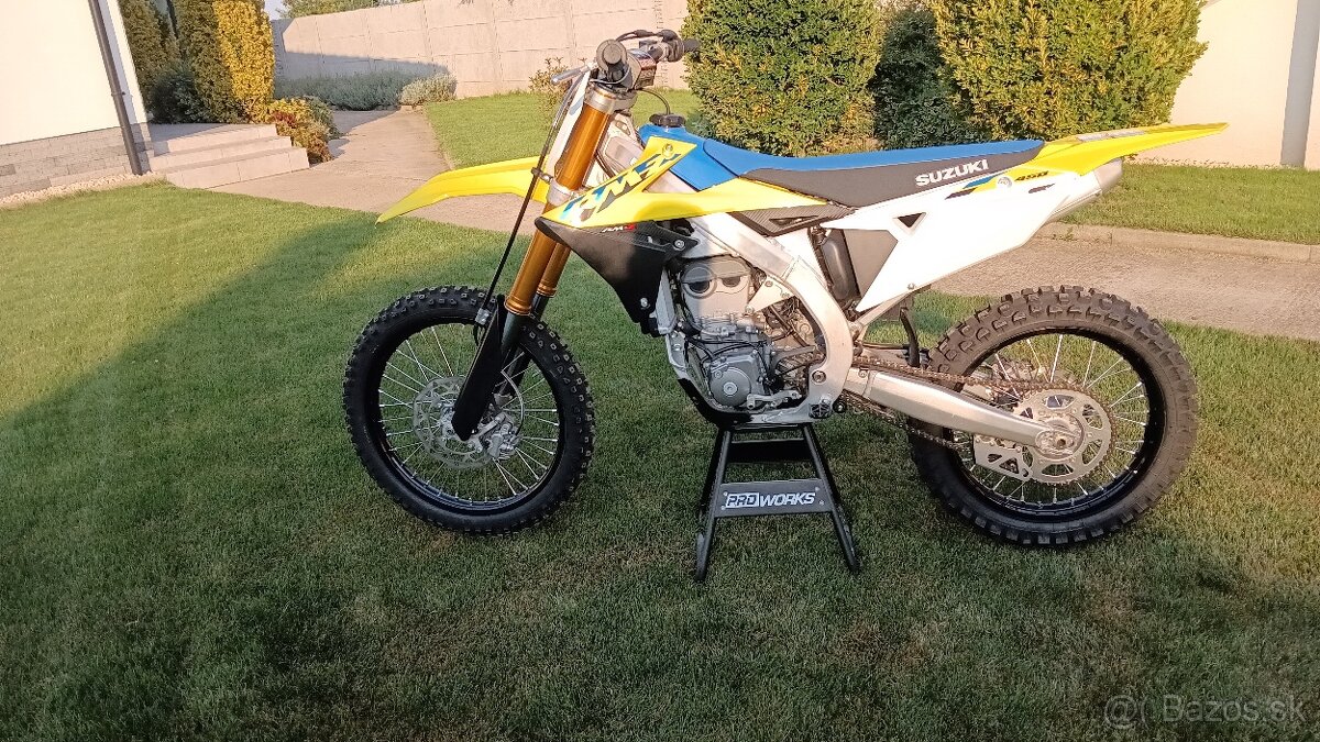 RMZ 450 - 16