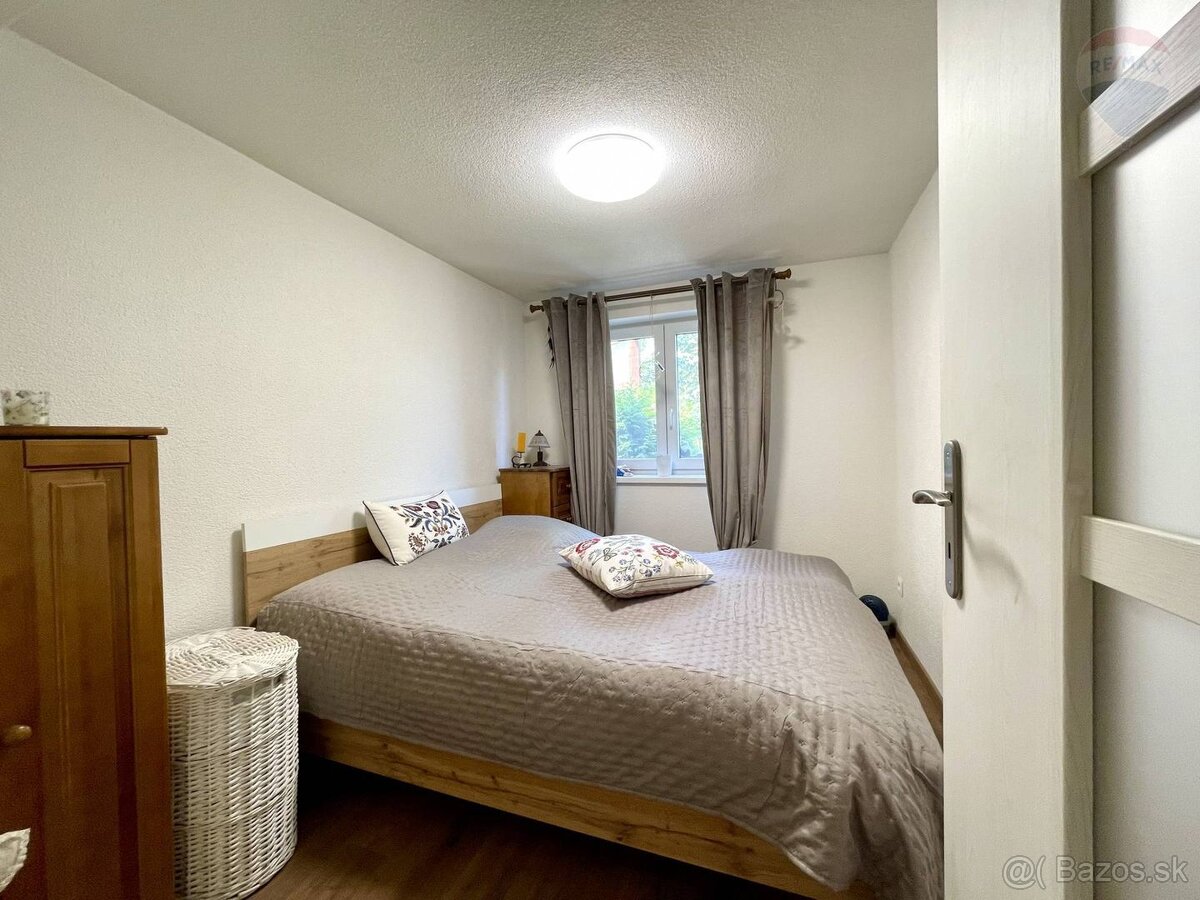 REZERVOVANÉ: Rodinný dom na rekreačné využitie v turisticky - 16