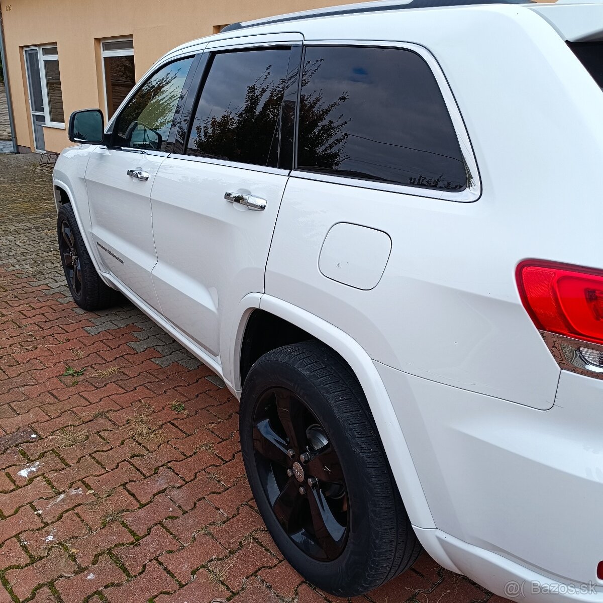 Predám Jeep Grand Cherokee - 16