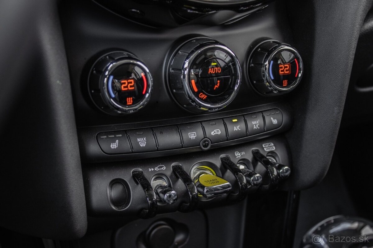 Mini Cooper S SE 135kW AT Elektro 2022 - odp. DPH - 16