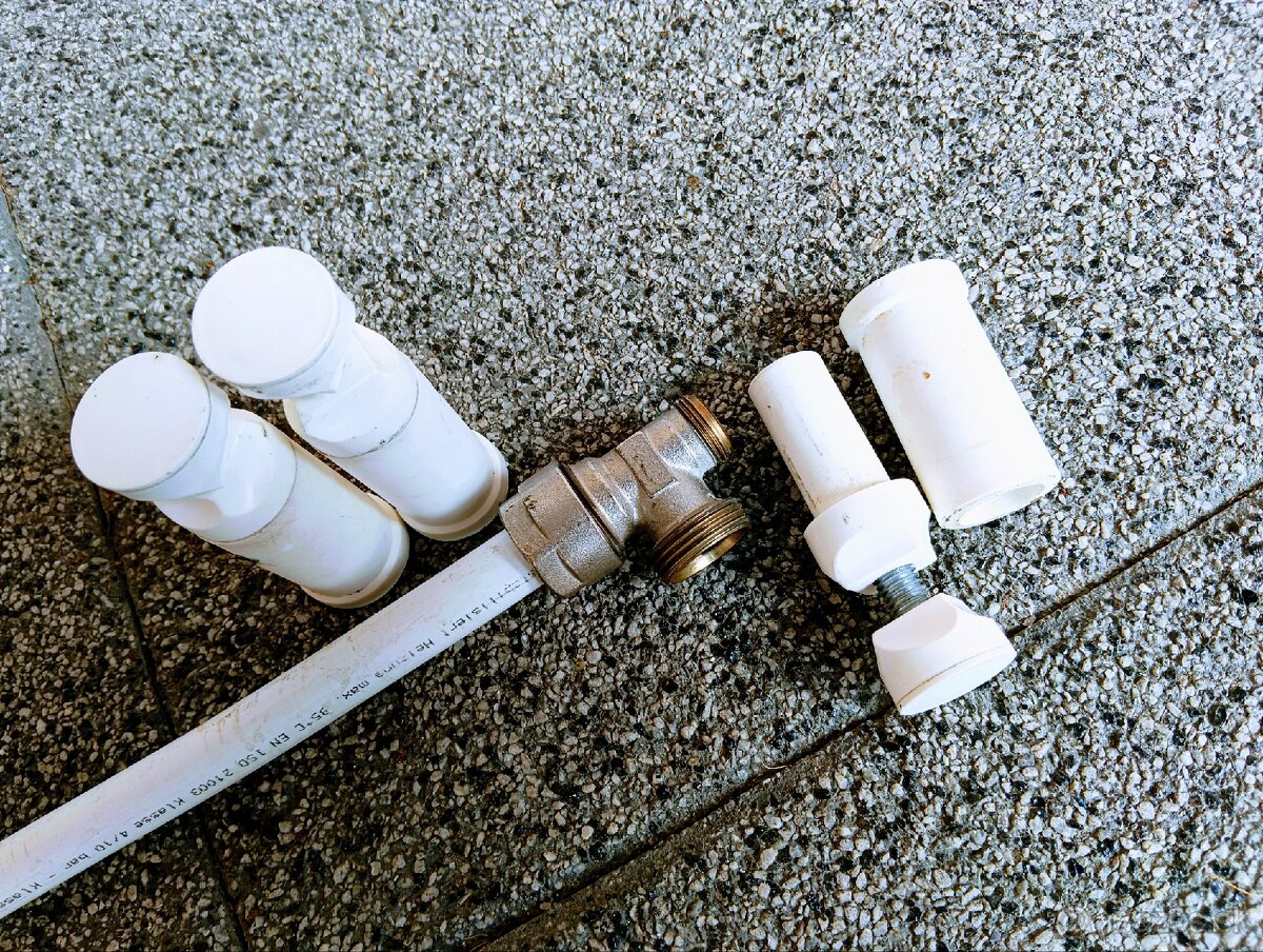 Rebrikový radiátor - 16