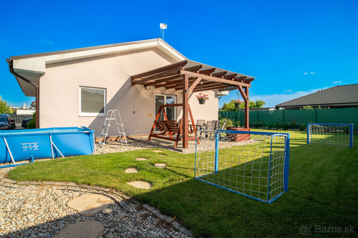 Na predaj 4-izbový rodinný dom v Moste pri Bratislave - 16