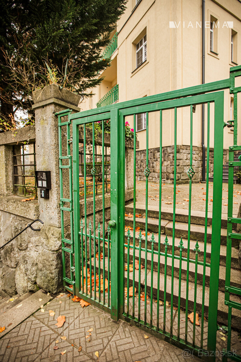 IBA U NÁS Staromestský 2i byt v pôv. stave,83 m², Holubyho. - 16