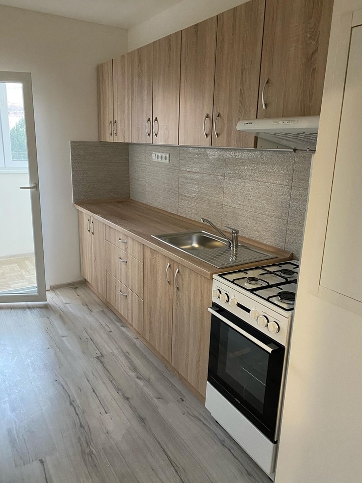 Ponúkame na prenájom 2-izbový byt - 16