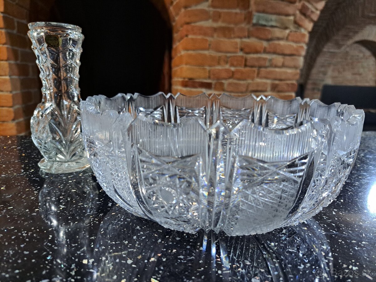 Predám vázu BOHEMIA 30 KUSOV - 16