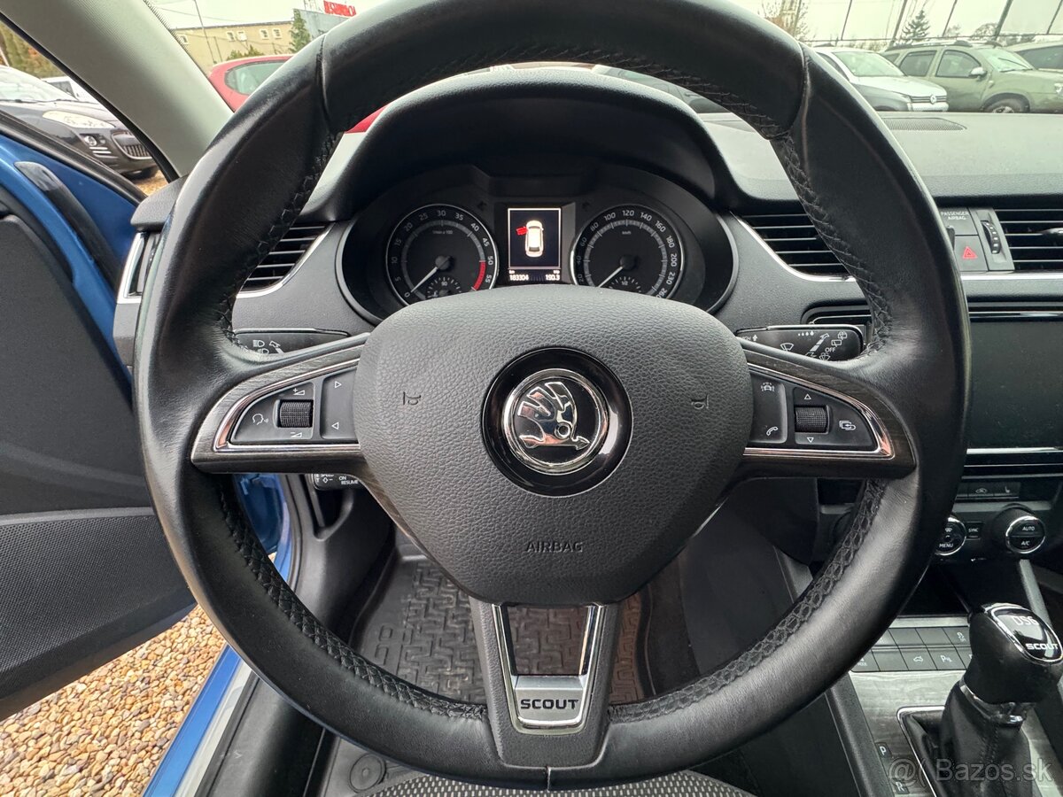 Škoda Octavia Combi SCOUT2.0 TDI DSG 4x4 - 16