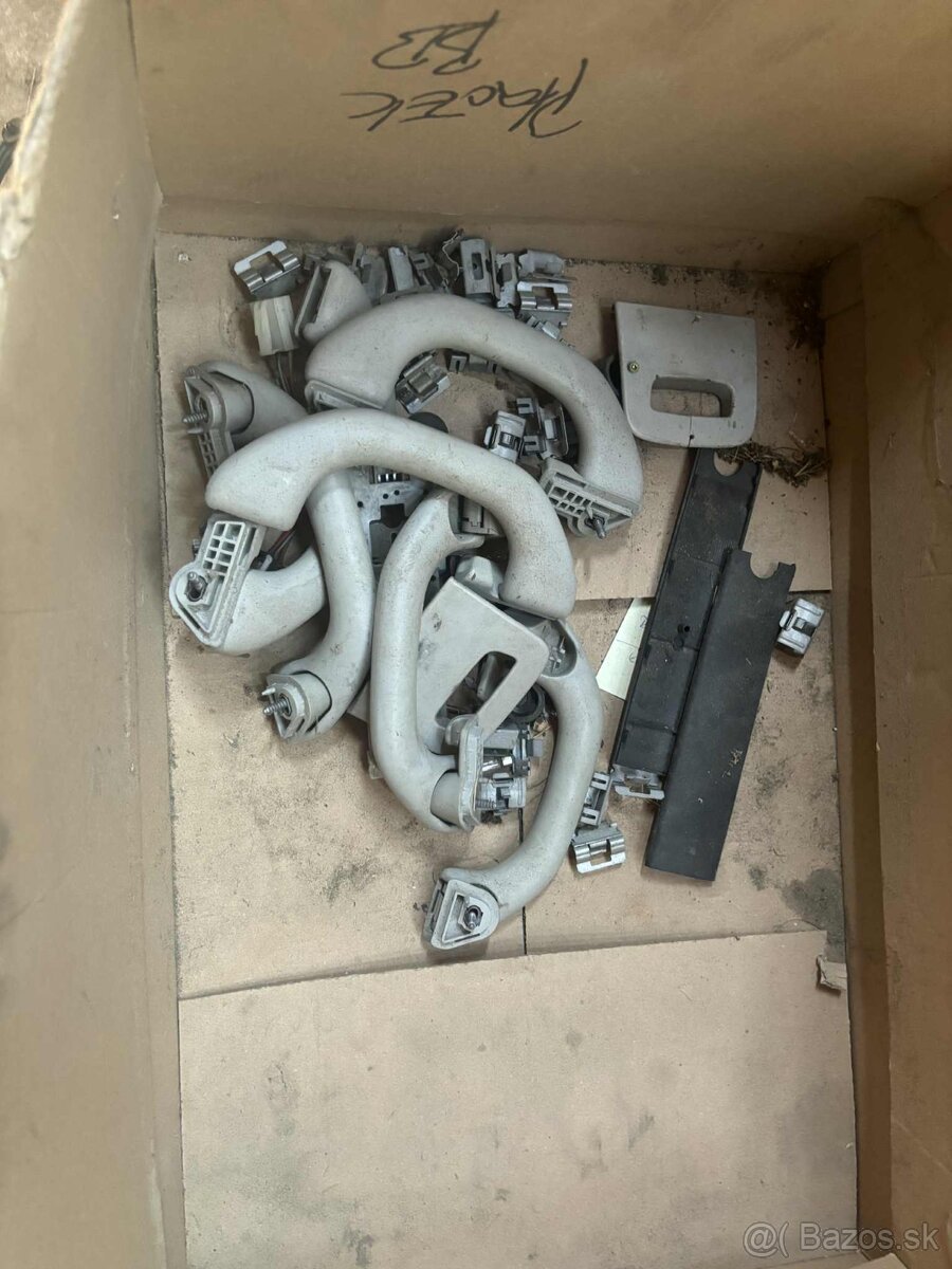 Vw t5 caravelle interiér - 16