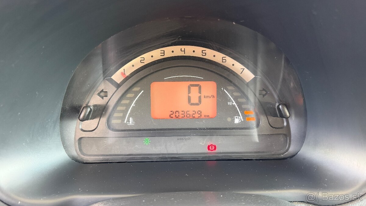 Citroen C2 1.1 benzin - 16