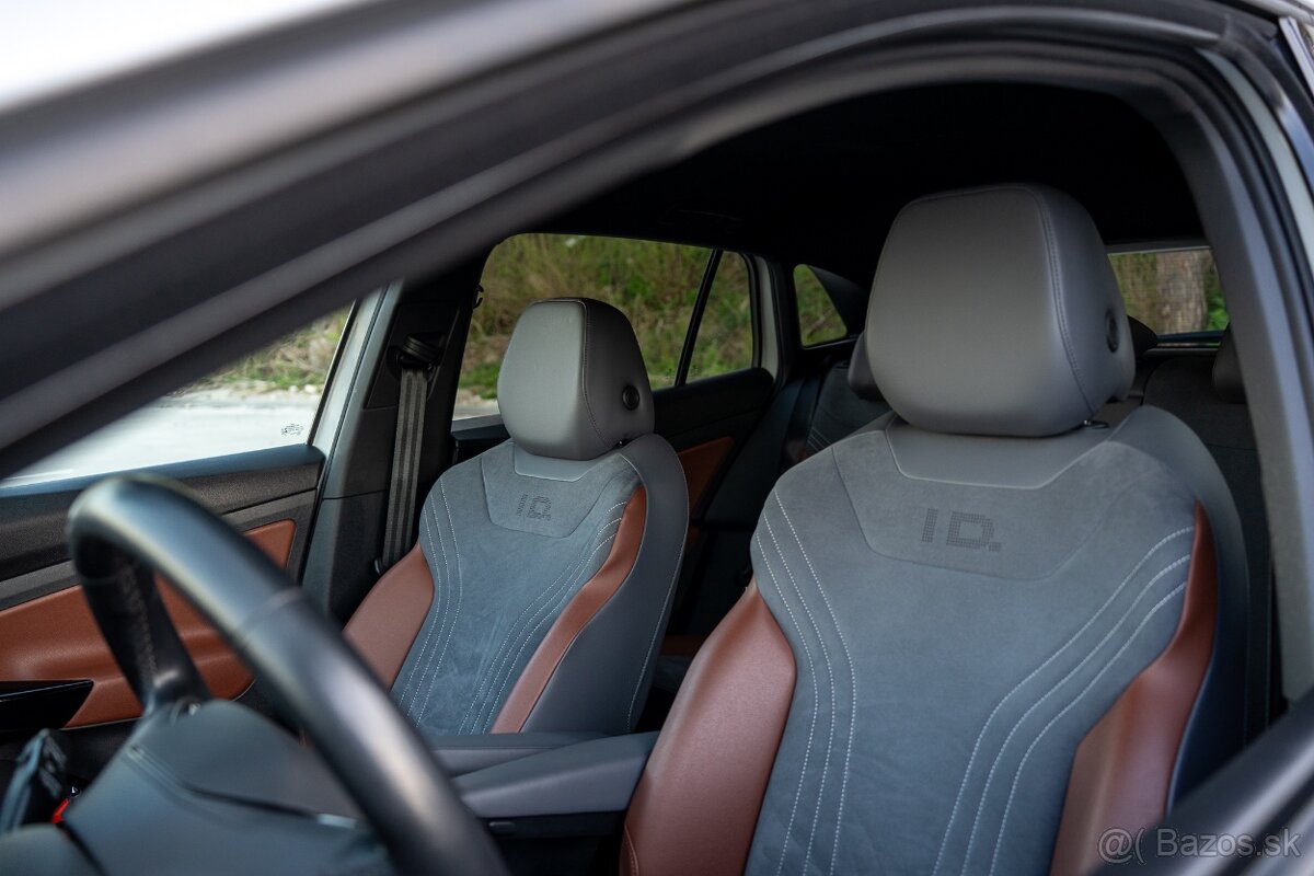 VOLKSWAGEN ID.4 150kW 1st Edition - 16