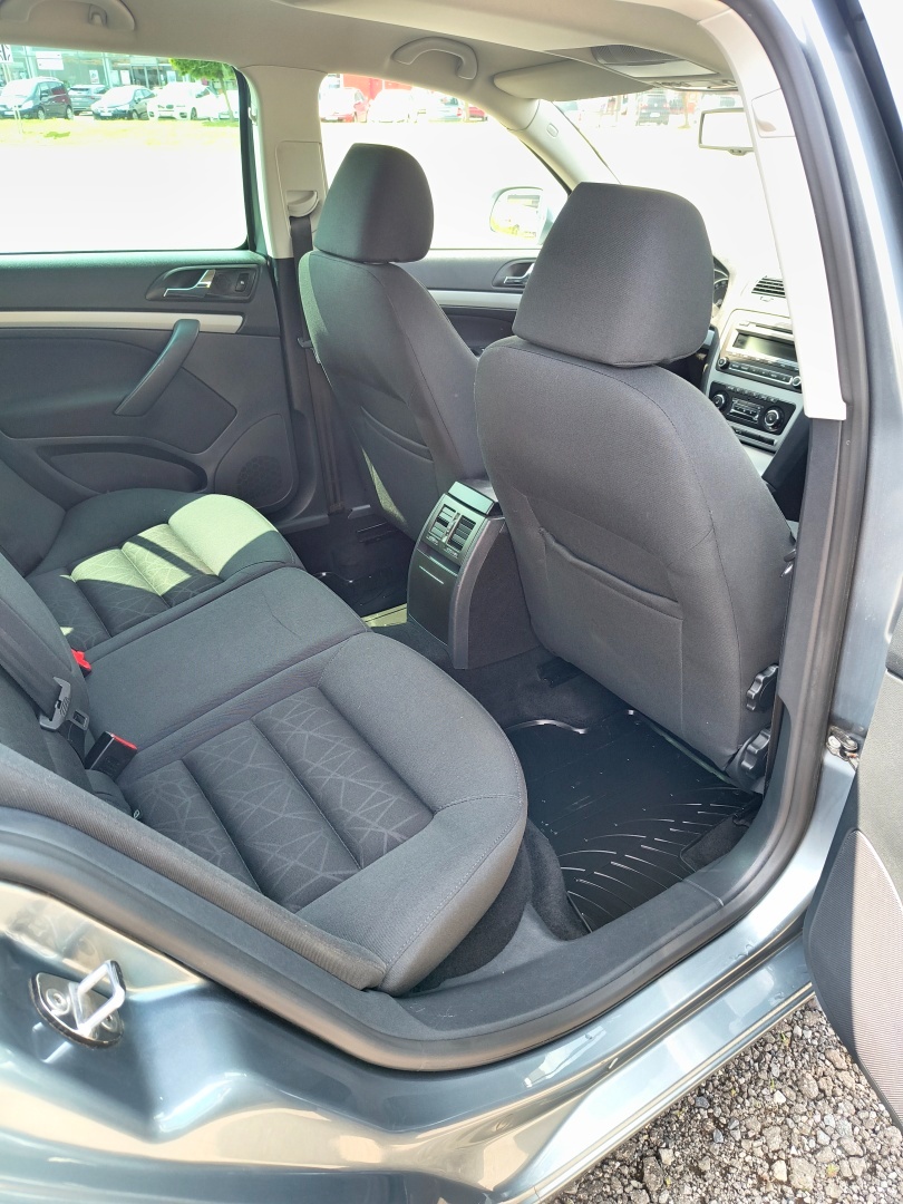 Škoda Octavia 2 Combi 2.0 TDI CR - 16