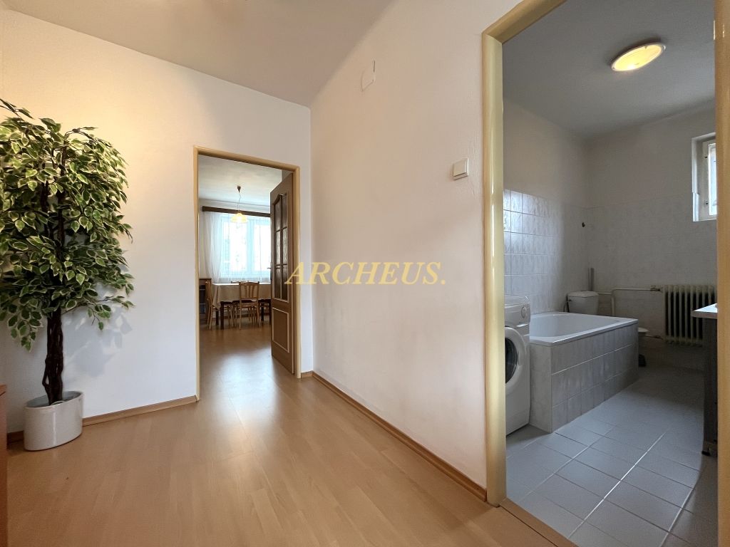 RODINNÝ DOM, BARDEJOVSKÁ NOVÁ VES, UL. ORECHOVÁ - 16