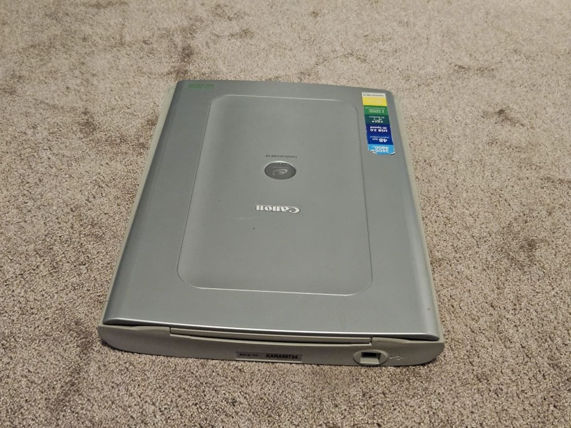 Prdám starší PC+Klávesnicu+Myš+Monitor+Reproduktory+Skener - 16