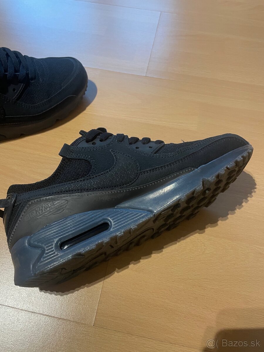 Superdry + 2x Nike Air Max - 16