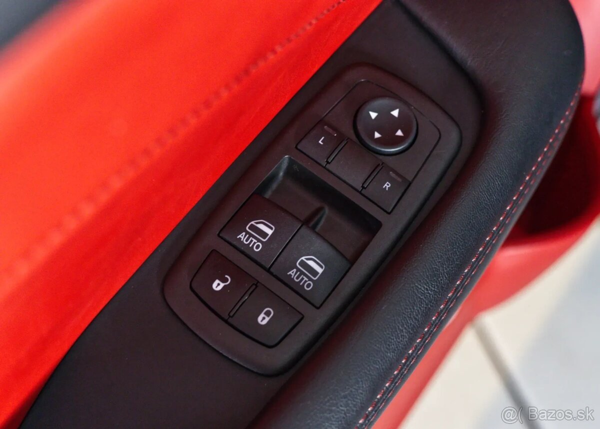 Dodge Challenger 6.4 Scat Pack Widebody - 16