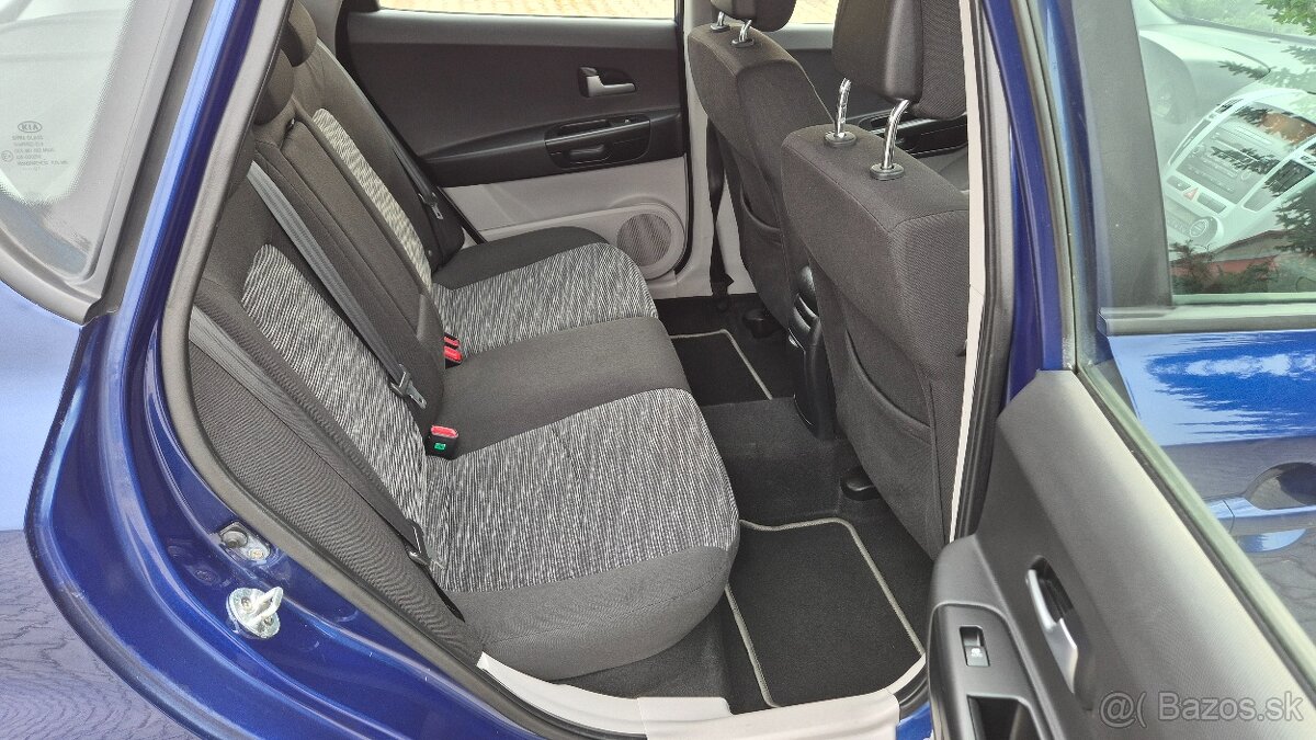 Kia Ceed benzín automat - 16