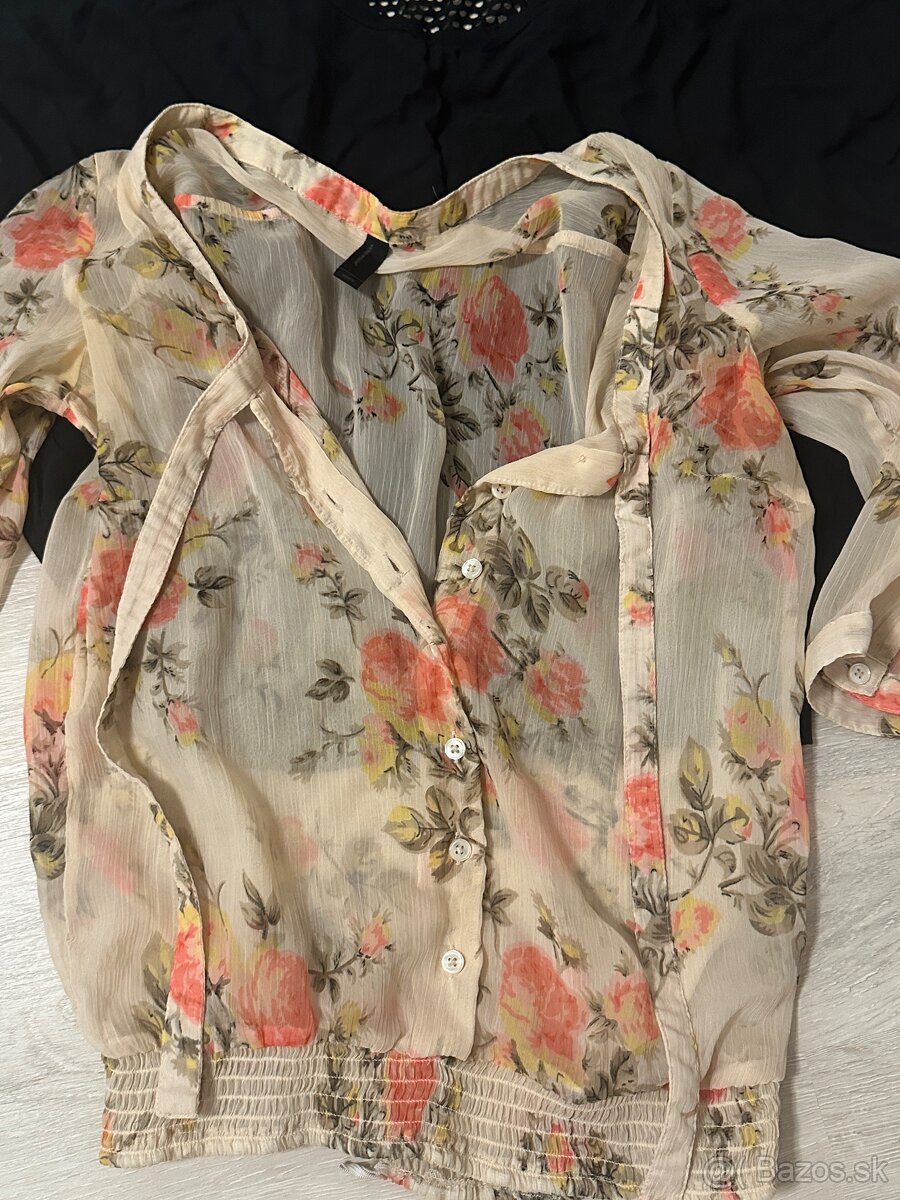 Šaty na predaj - 16