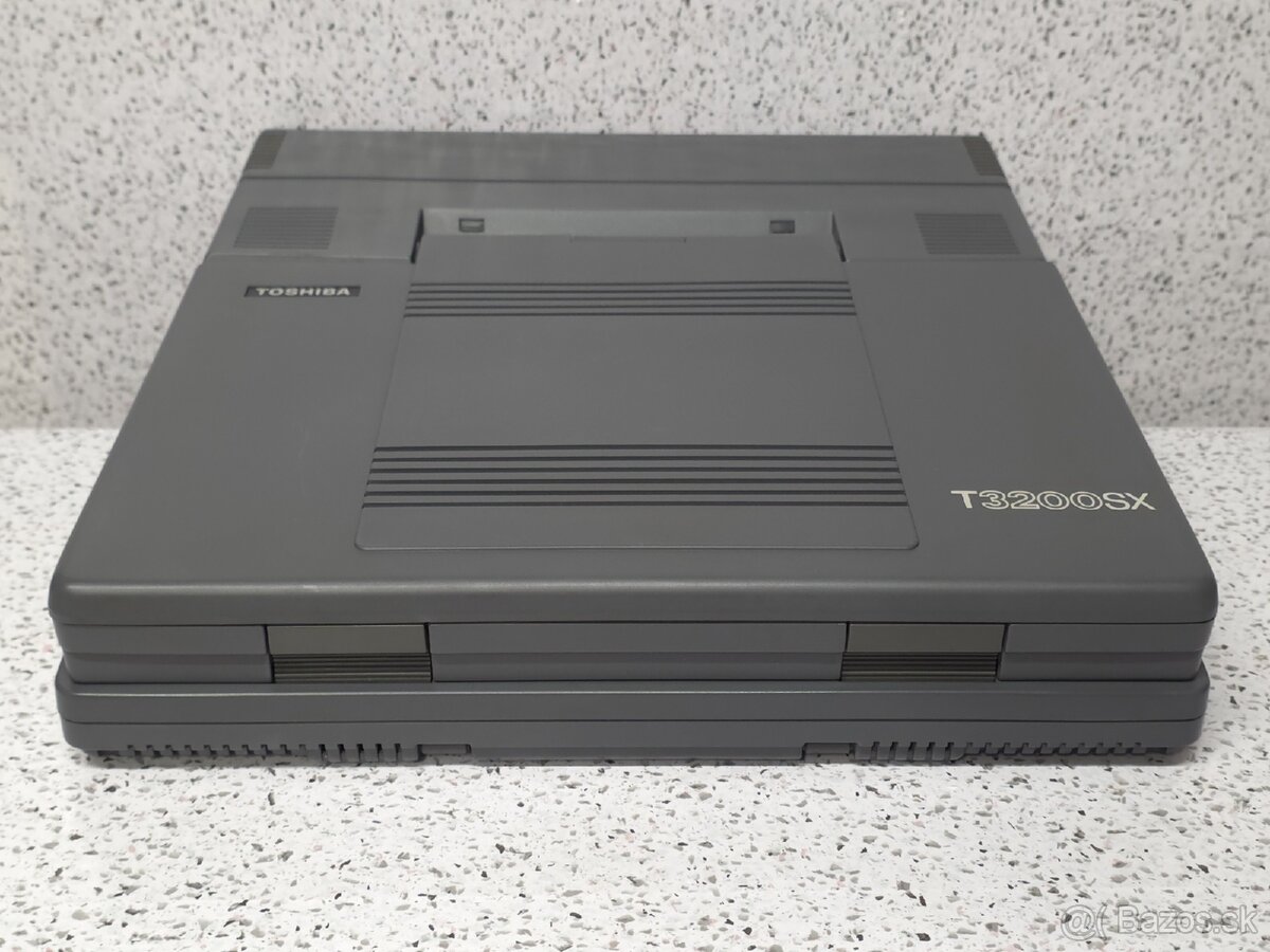 RETRO LAPTOP 》 TOSHIBA T3200SX 》HISTORICKÝ NOTEBOOK - 16
