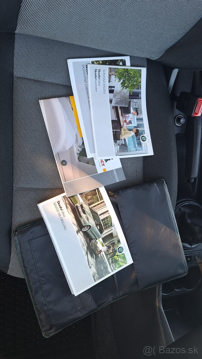 ŠKODA FÁBIA 1.2 TSI.5DV - 16