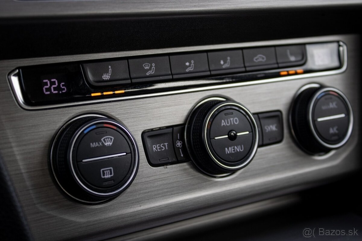 Volkswagen Passat Variant 2.0 TDI 2018 manuál - 16