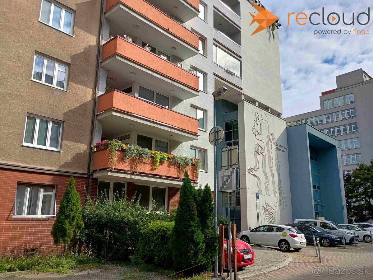 Prenájom 4-i. bytu v centre, s terasou, možnosť parkovať vo - 16