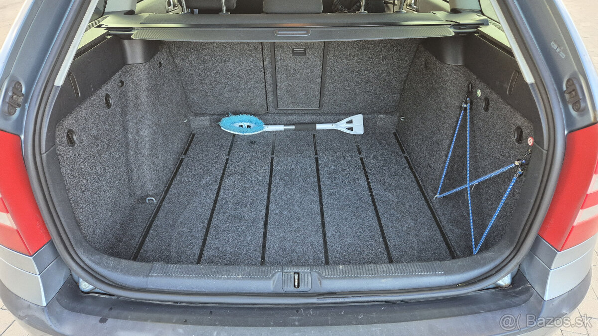 Škoda Octavia 2 Combi 1.9TDI 77kw - 16