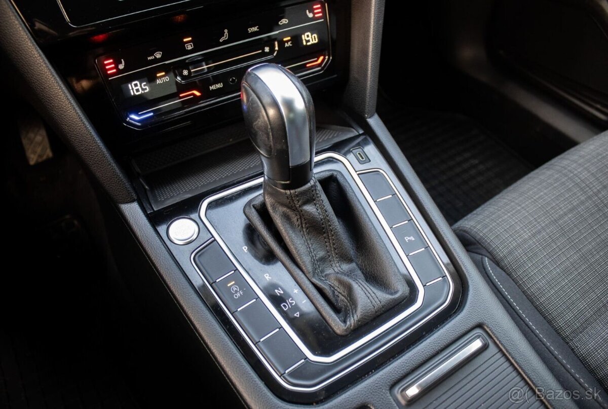 Volkswagen Passat 2.0 TDI, 140kW (2020) - 16