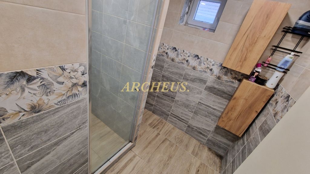 3-IZBOVÝ RODINNÝ DOM VÁHOVCE - GALANTA - 16