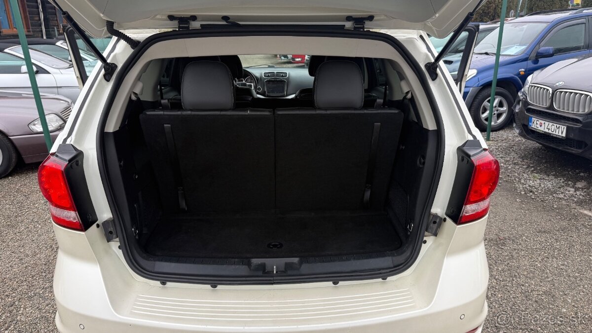 Fiat Freemont 2.0 16V MultiJet Black Code 4x4 A/T - 16