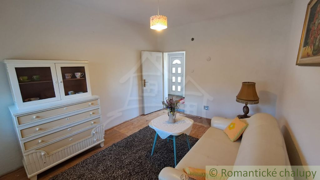 Rodinný dom v Tribečskom pohorí v obci Zlatno na predaj - 16