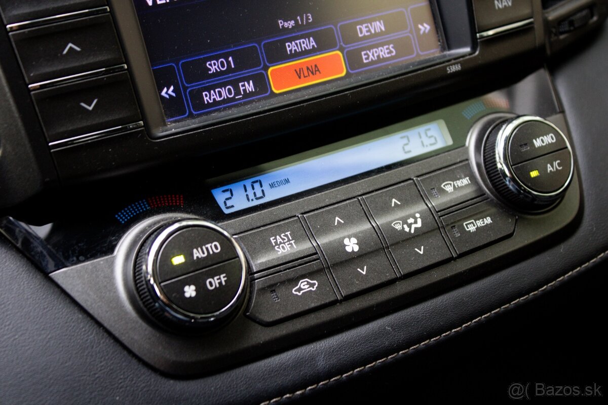 Toyota RAV4 2.0 111kw MT/6 4x4 2013 / Kúpené na Slovensku - 16