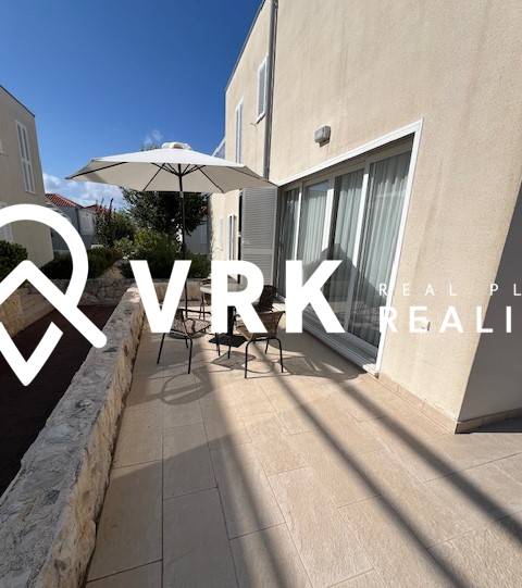 ZARIADENÝ 2-IZBOVÝ APARTMÁN, SUNNYSIDE - PETRČANE, CHORVÁTSK - 16