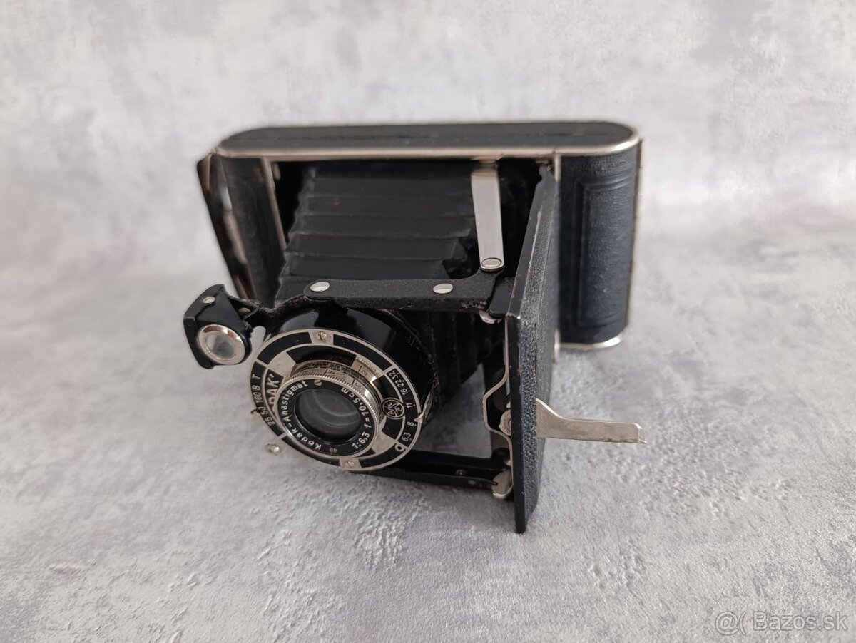 Starý měchový fotoaparat KODAK JUNIOR 620 + pouzdro - 16
