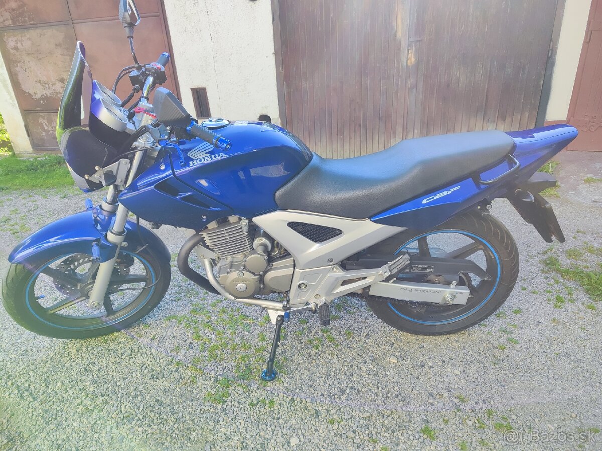 Honda CBF 250 2008 - 16