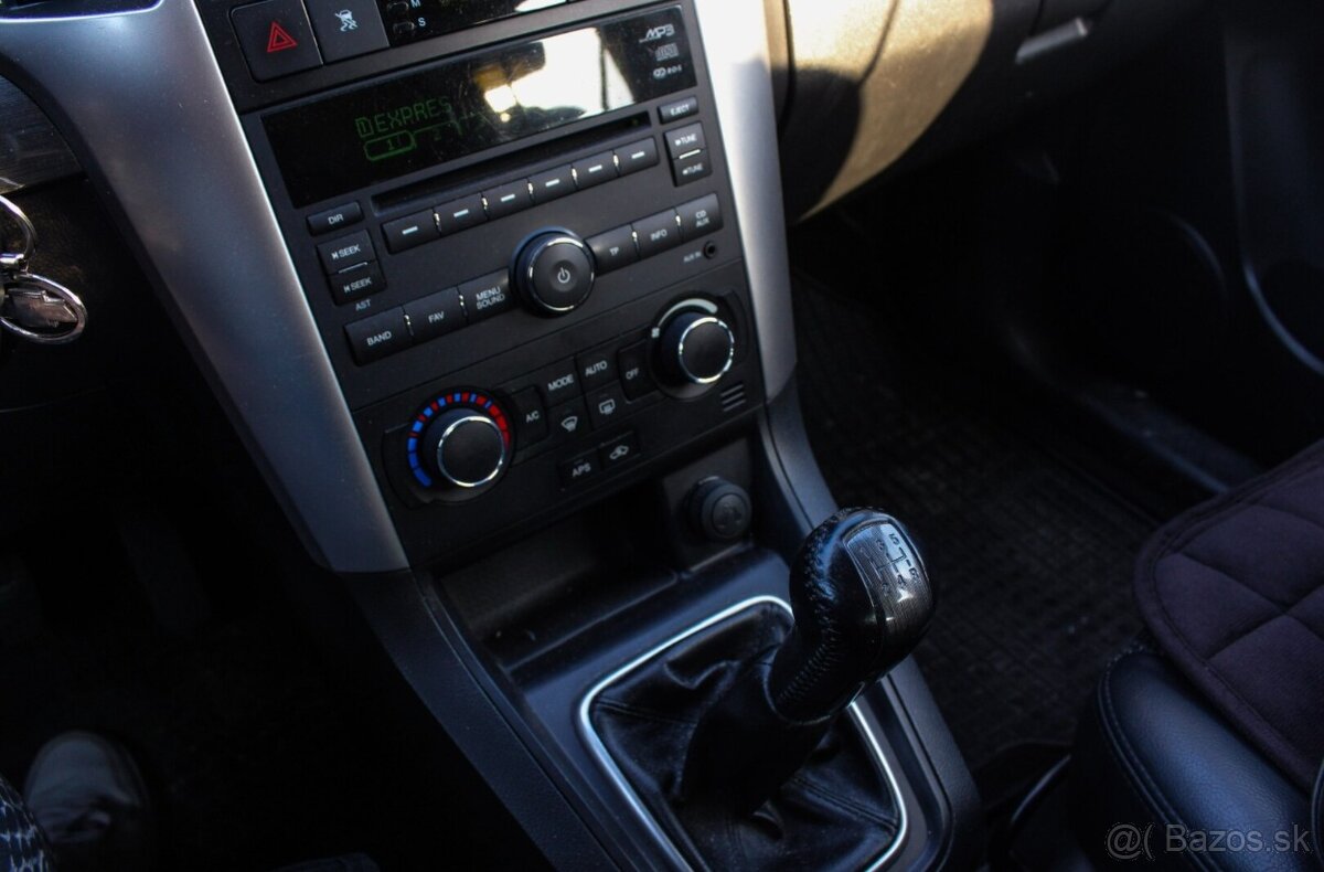 Chevrolet Captiva 2.0 VCDI LS 127k 4x4 7m - 16