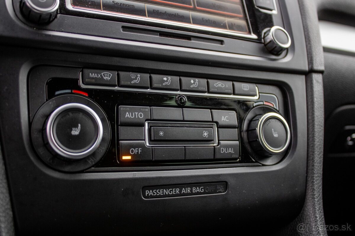 Volkswagen Golf 6 Variant 1.6 TDI Highline 4-Motion - 16